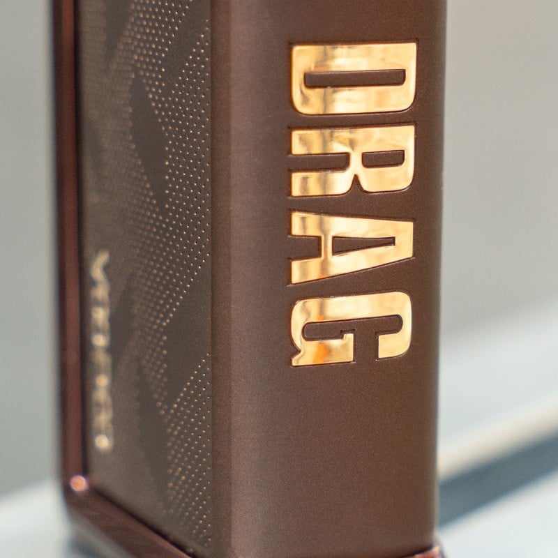 Kit Drag 6 VOOPOO : 220W, batterie intégrée, clearomiseur 5 ml