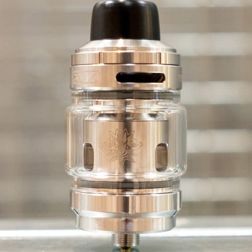 Kit Drag 6 VOOPOO : 220W, batterie intégrée, clearomiseur 5 ml