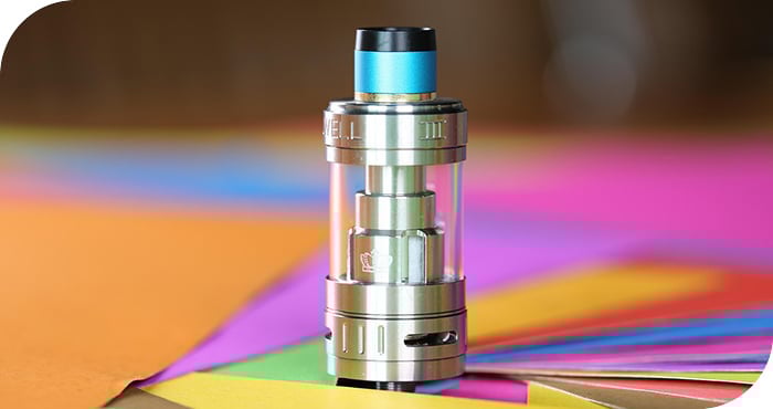 le clearomiseur d'une cigarette électronique