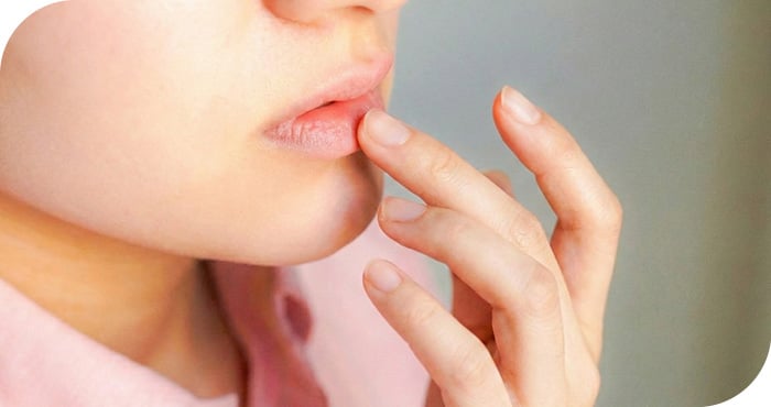 la cigarette électronique assèche la bouche